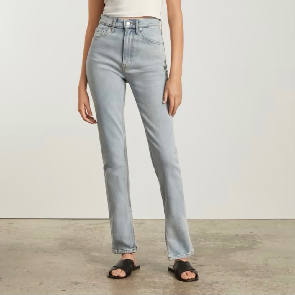 Everlane The Cheeky Split-Hem Jean
